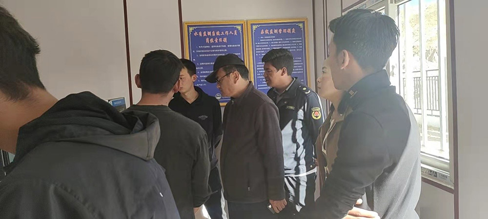 10月21日城管局、環(huán)保局及住建局局長蒞臨我廠謝通門污水處理廠檢查運行情況及了解整改階段。